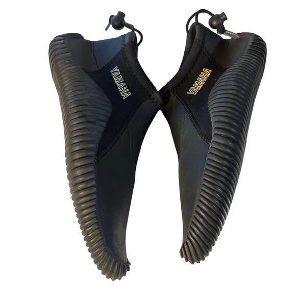 Yamaha Neoprene Water Shoes UNISEX size 6/7 - Picture 1 of 5